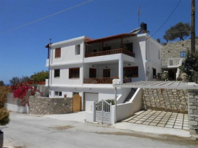 Leonidas Comfortable holiday residence